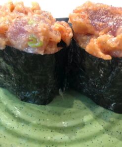 spicy tuna gunkan
